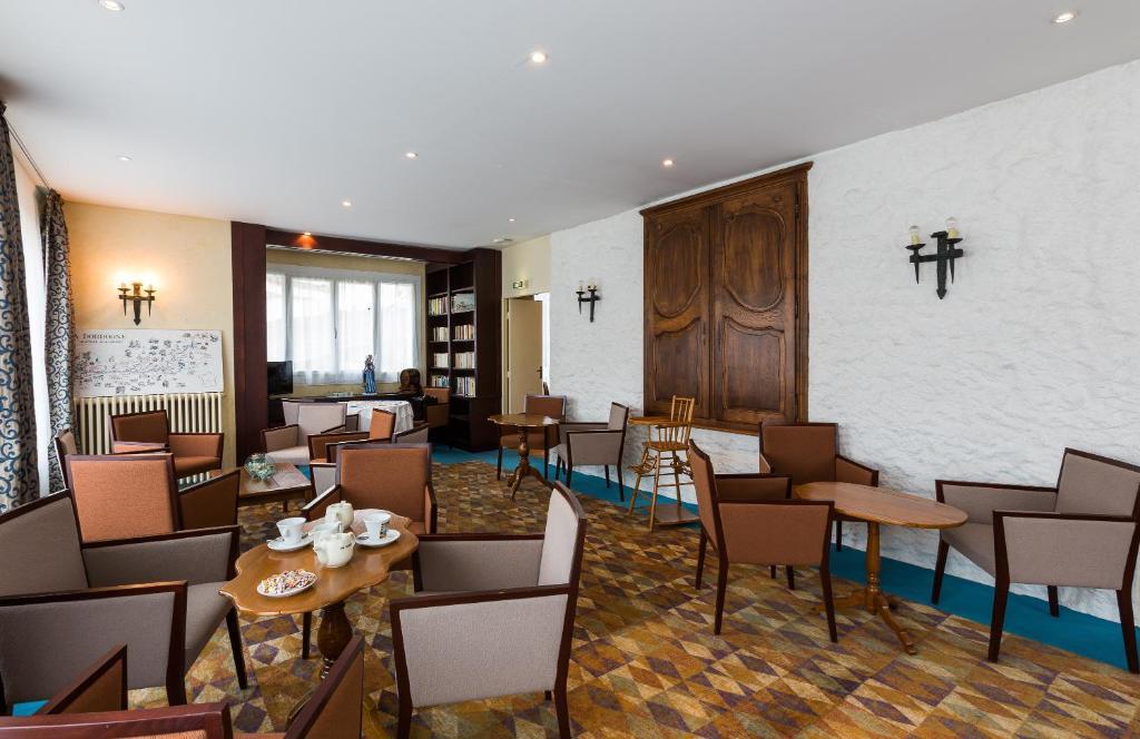 Le Parc Des Fees Hotel Retaurant & Spa La Bourboule Ngoại thất bức ảnh