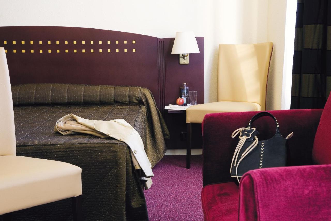 Le Parc Des Fees Hotel Retaurant & Spa La Bourboule Phòng bức ảnh